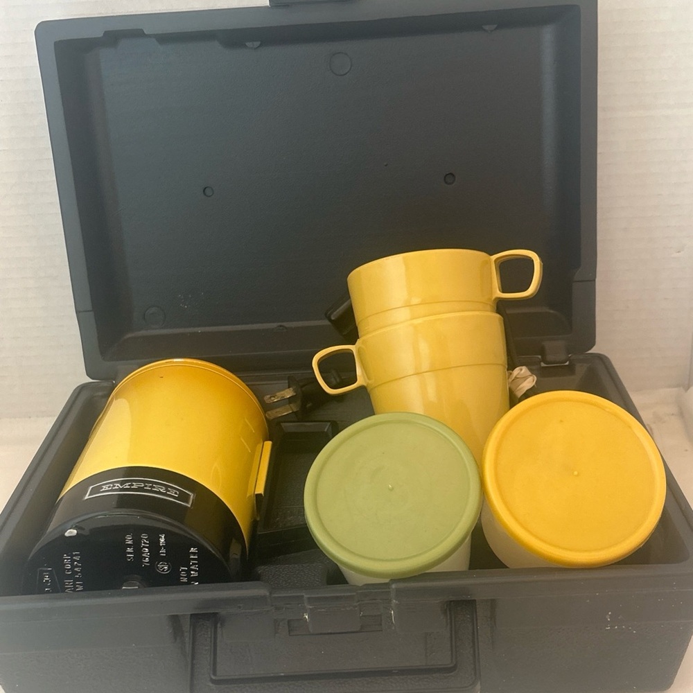 Empire Vintage Coffee Quickie Travel Kit  w/ original box